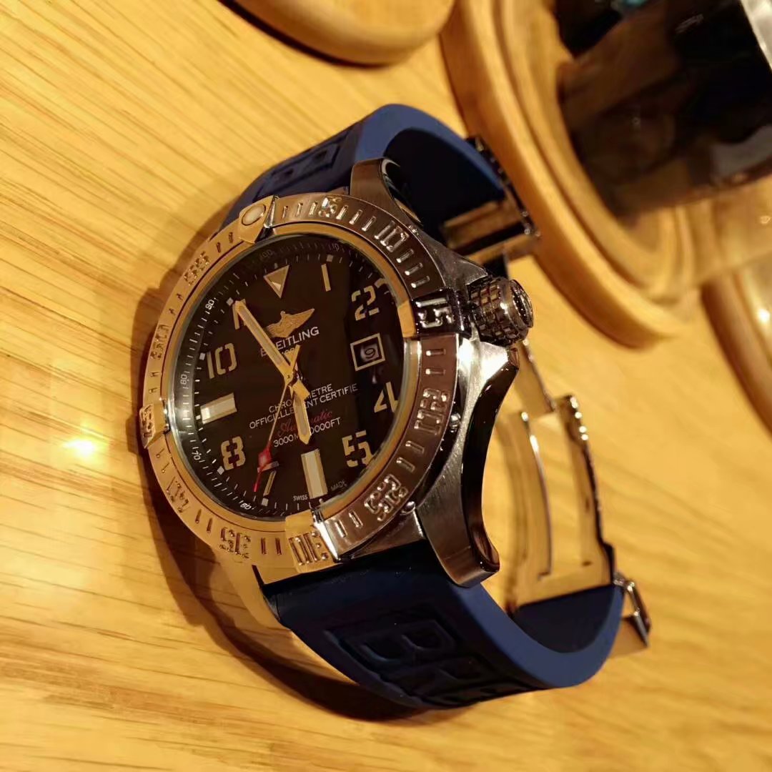 Breitling Watch 703